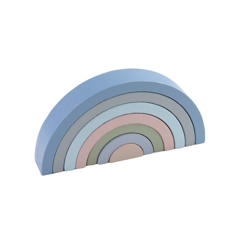 WOODEN RAINBOW STACKING PUZZLE